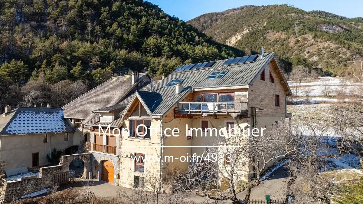 Maison à REOTIER