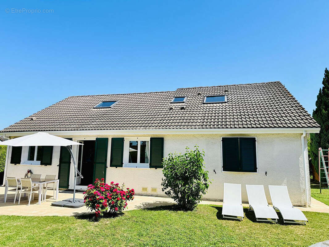 Maison à MAULE