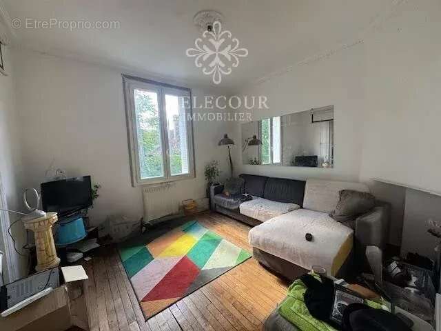 Maison à VIROFLAY