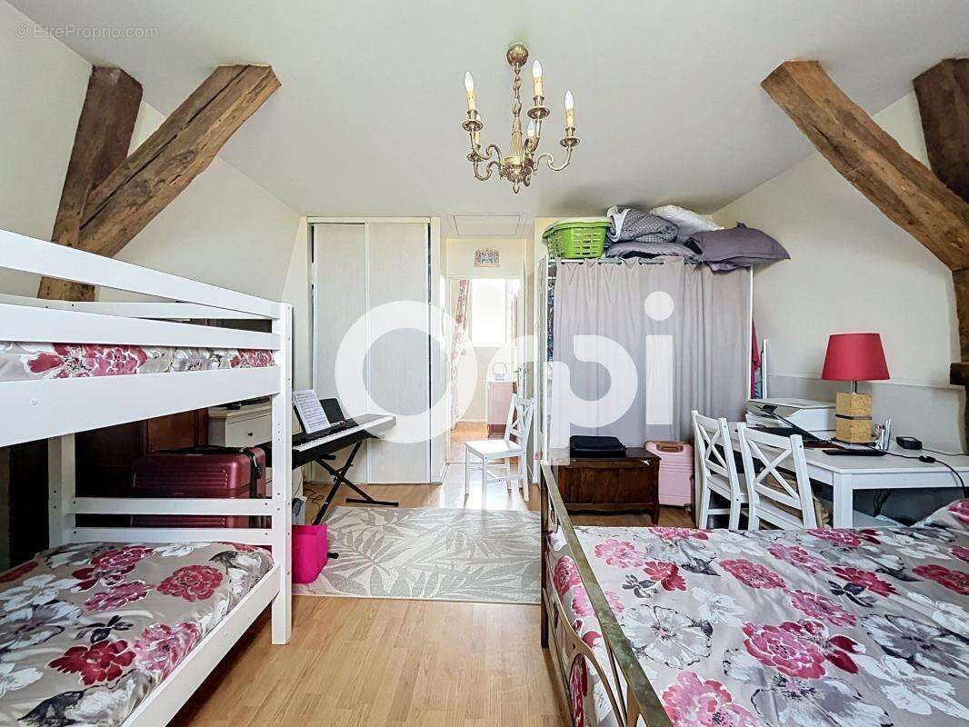 Triplex dans l'ancien - photo 8