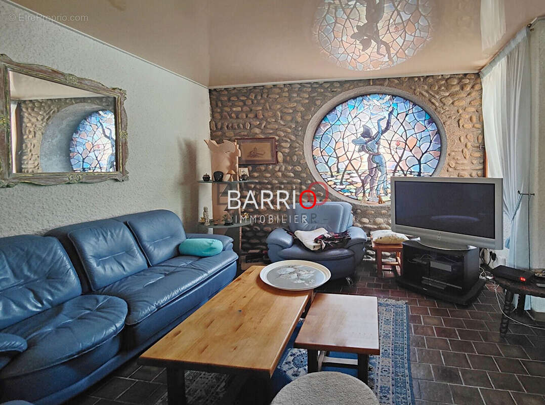 Maison à MONTESQUIEU-DES-ALBERES