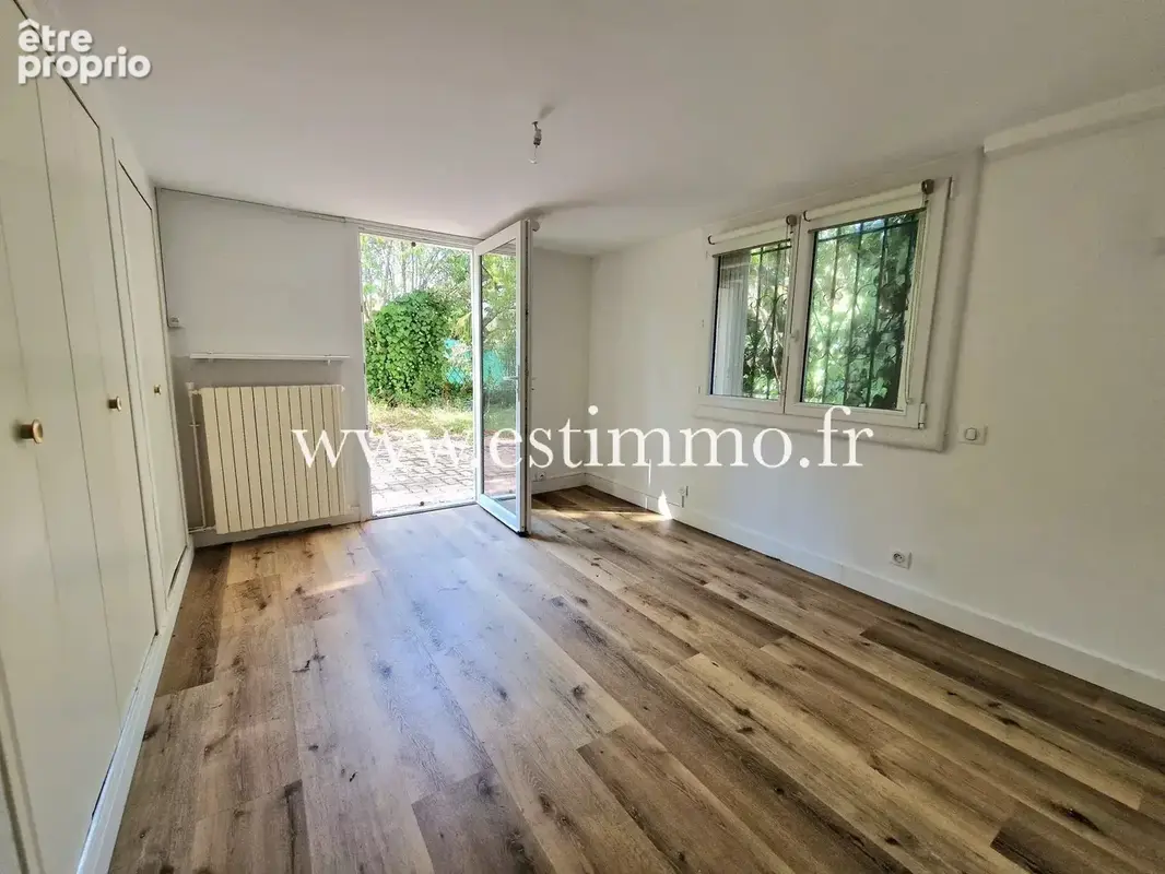 Maison de ville en 6 pièces principales - photo 8
