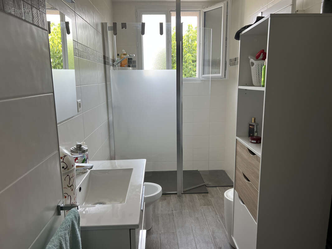 Maison divisé en deux logements - photo 7
