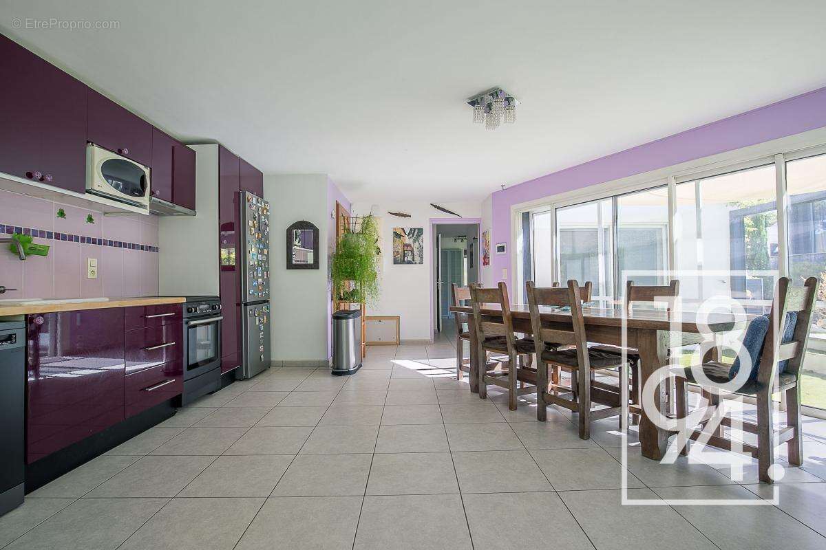 Maison à MARSEILLE-10E