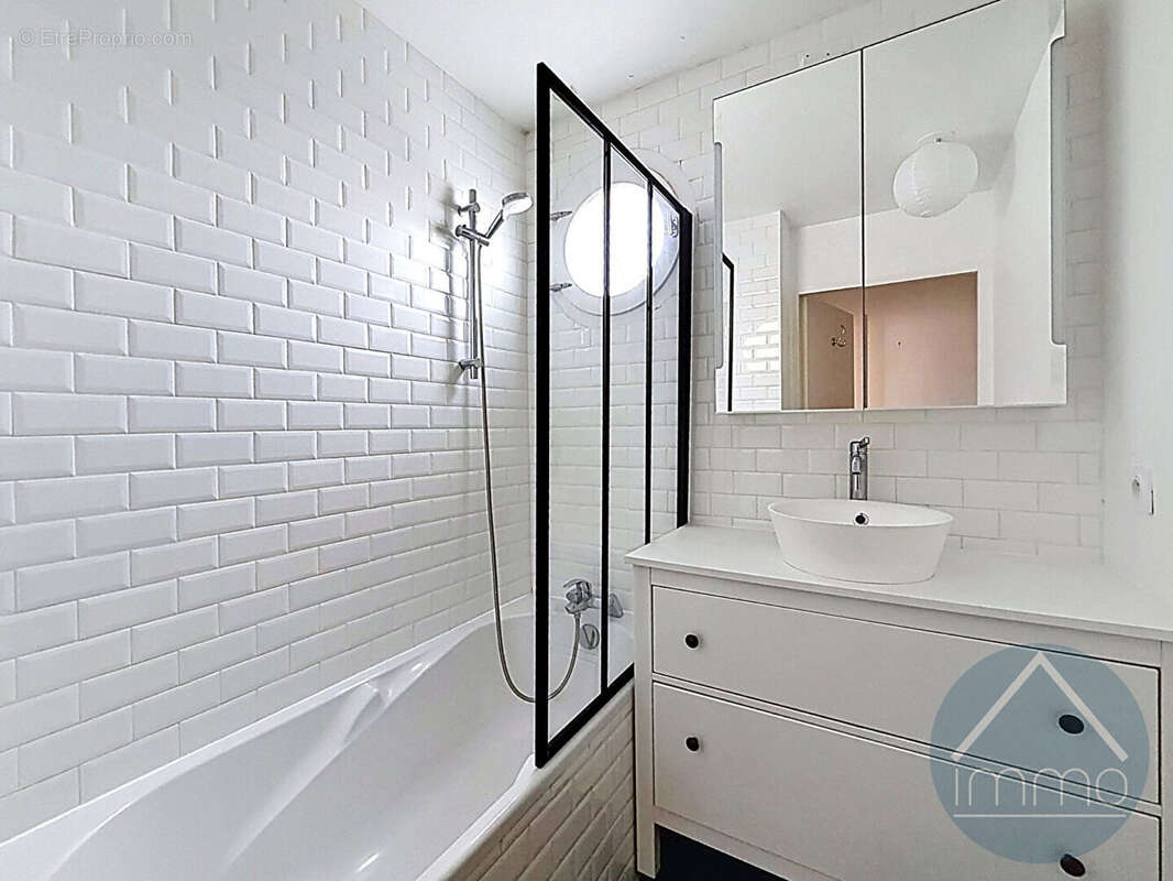 Appartement à ASNIERES-SUR-SEINE