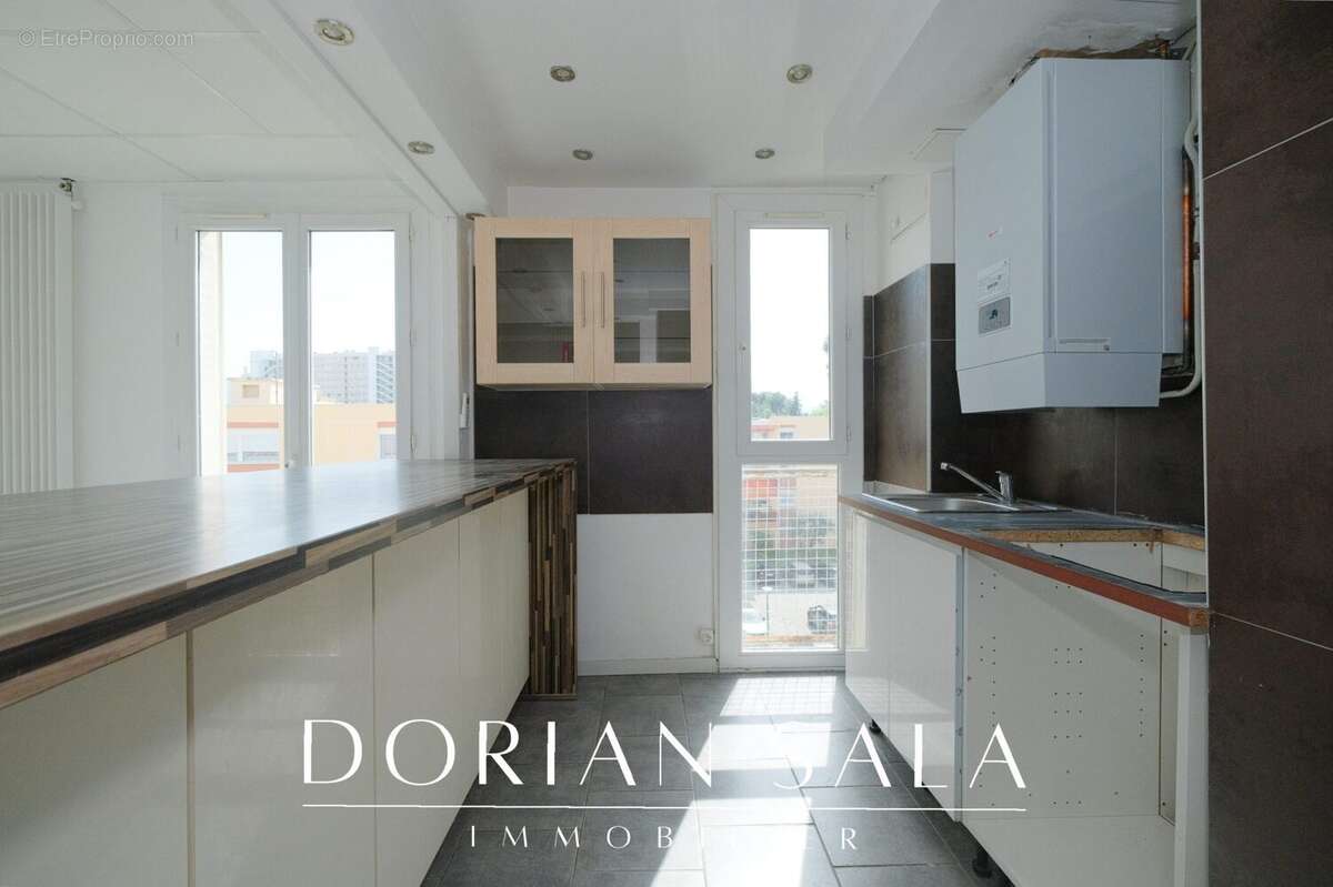 Appartement 61 m² à Marseille-9e  - photo 6