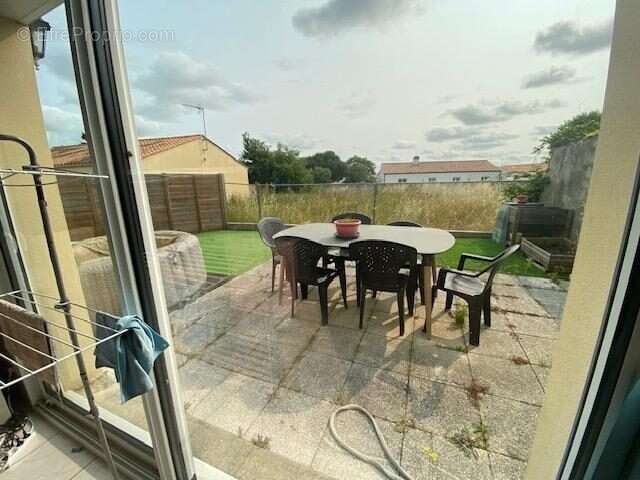 Maison 63 m² à Vaire  - photo 9