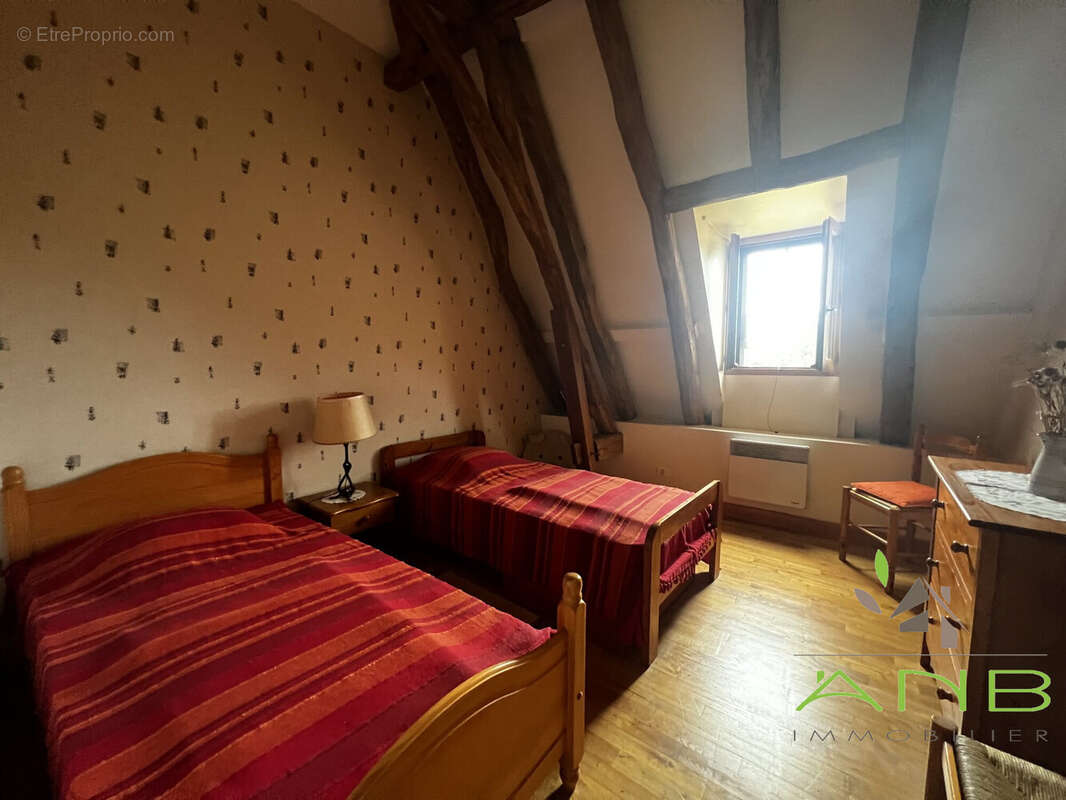 Maison à LE BUISSON-DE-CADOUIN