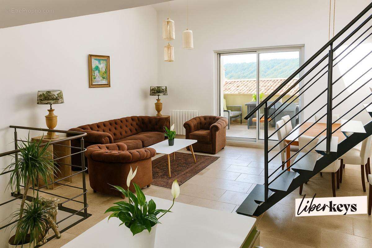 Appartement à MOUSTIERS-SAINTE-MARIE