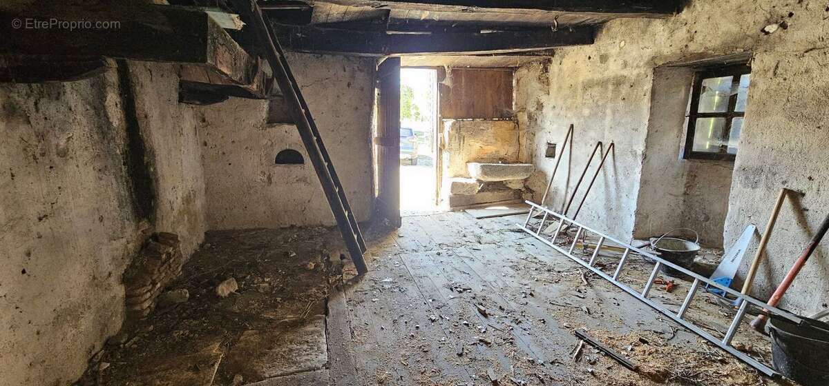 Maison en pierre avec dépendance sur le causse - photo 9