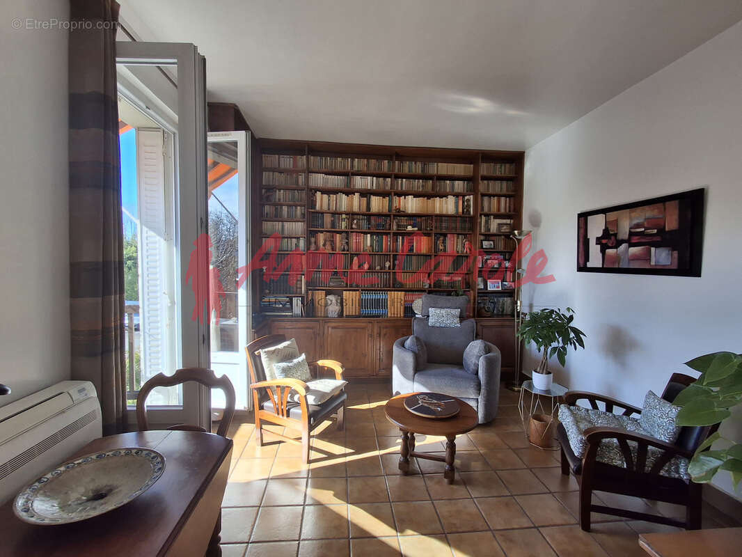 Appartement à LE PERREUX-SUR-MARNE