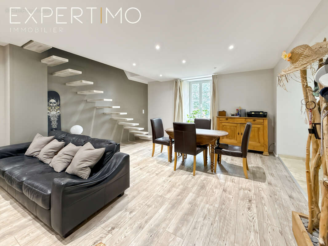 Appartement à ROQUEBRUN