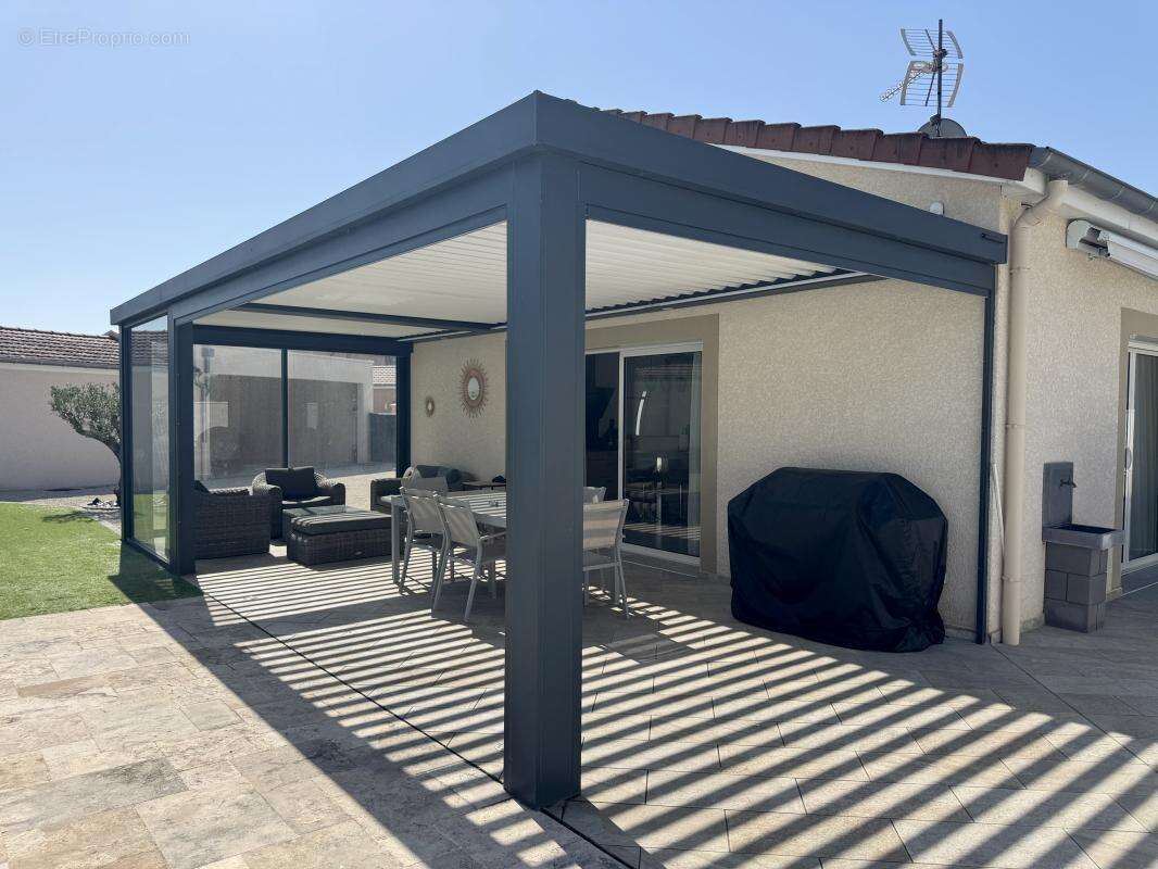 Maison à RIORGES