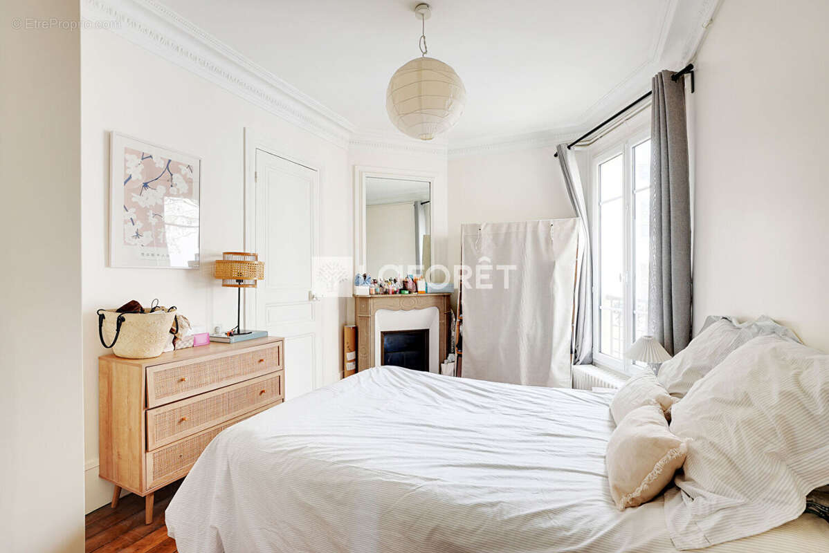 Appartement à PARIS-15E