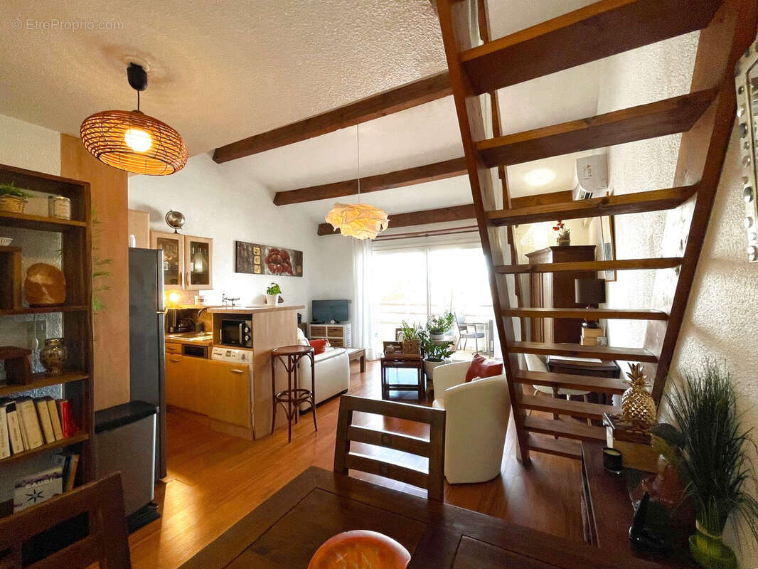 Appartement à VILLENEUVE-DE-LA-RAHO