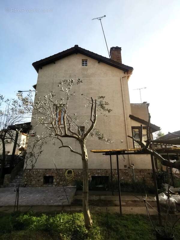 Maison à VITRY-SUR-SEINE