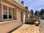 Maison à LE PONT-CHRETIEN-CHABENET