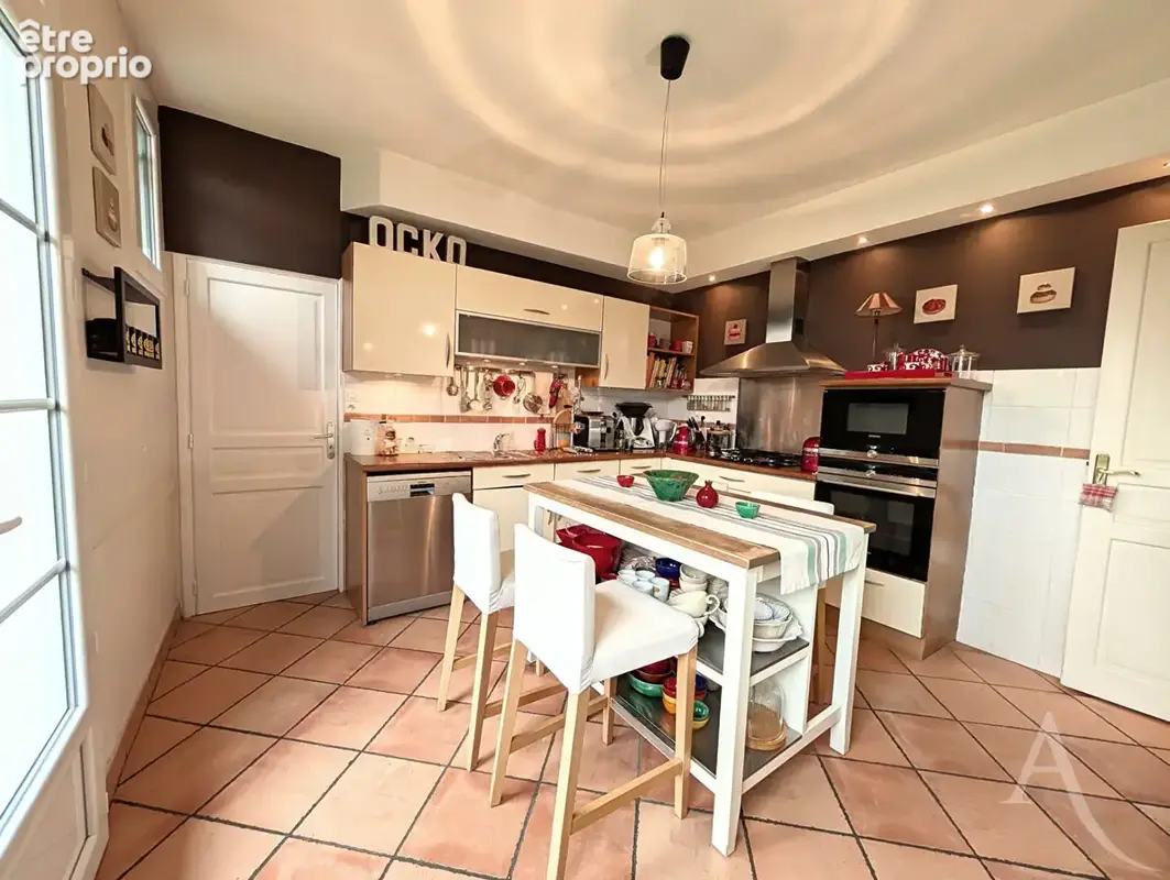 TOULOUSE COTE PAVEE Maison familiale 204 m² avec 5 chambres  et jardin - photo 8