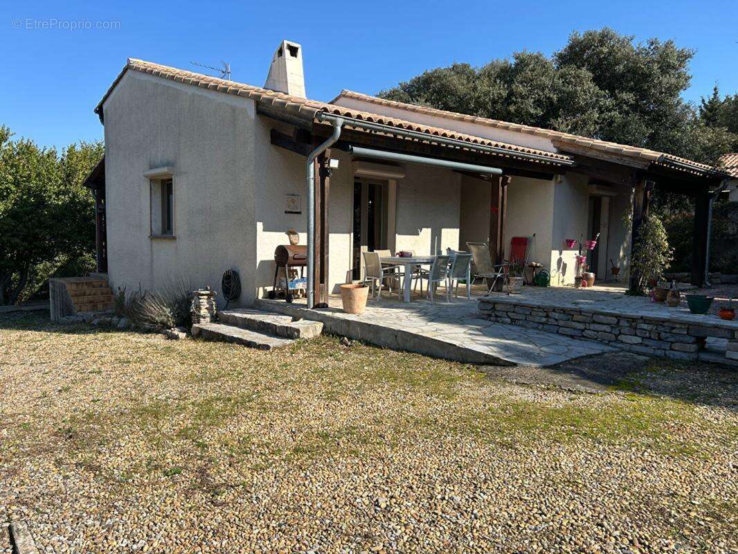 Maison  5 chs sur 1200 m² - photo 3