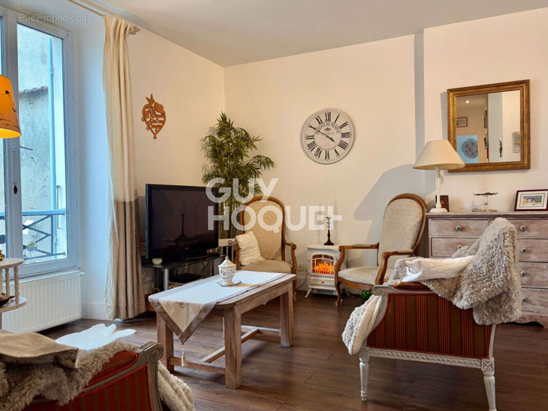 Appartement à SOISY-SUR-SEINE