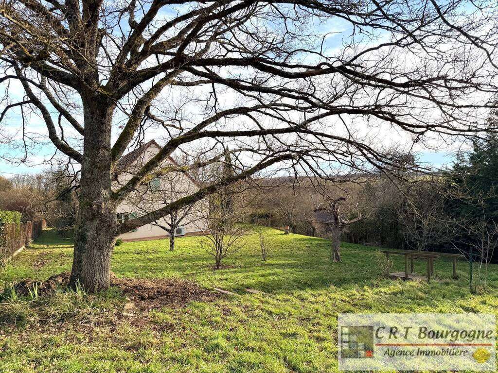 Maison à VILLIERS-SAINT-BENOIT