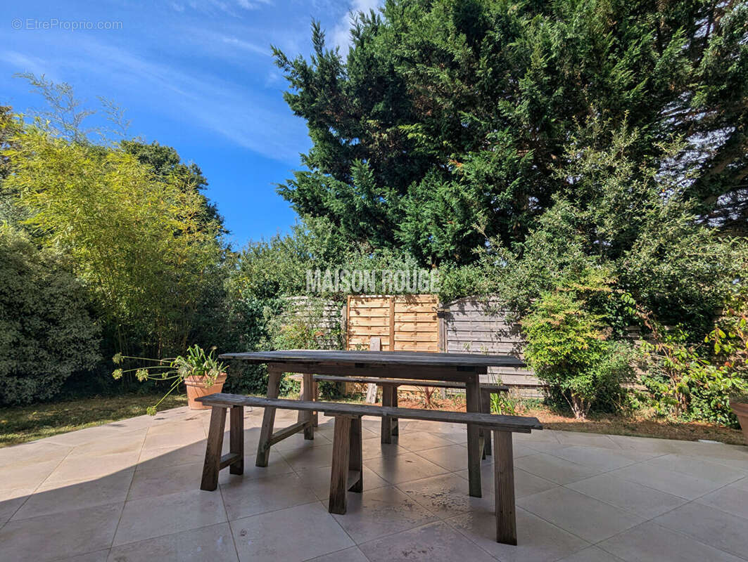 Maison à LE TOUR-DU-PARC