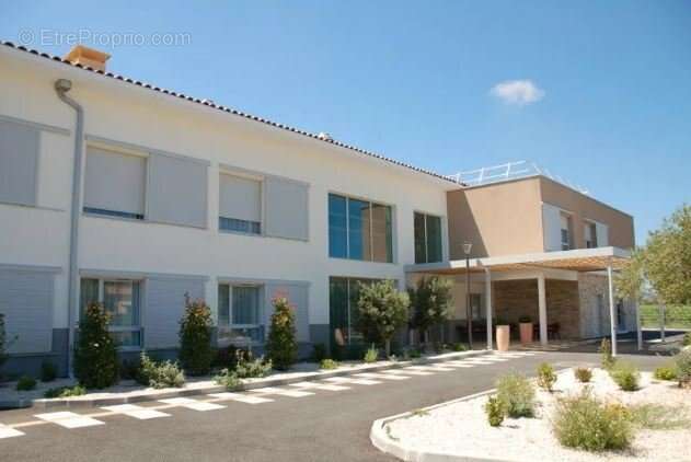 INVESTISSEMENT LOCATIF  Saint-Georges-d'Orques  Résidence Ehpad Notre Dame du Bon Accueil  8,23 % de rentabilité - photo 10