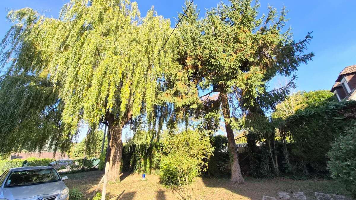 Maison à SAINT-GERMAIN-LES-ARPAJON