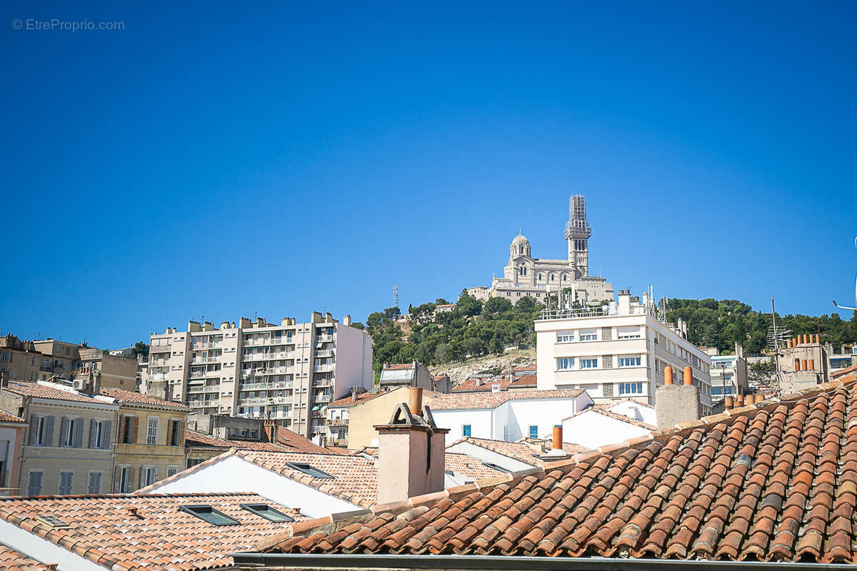 Appartement à MARSEILLE-6E