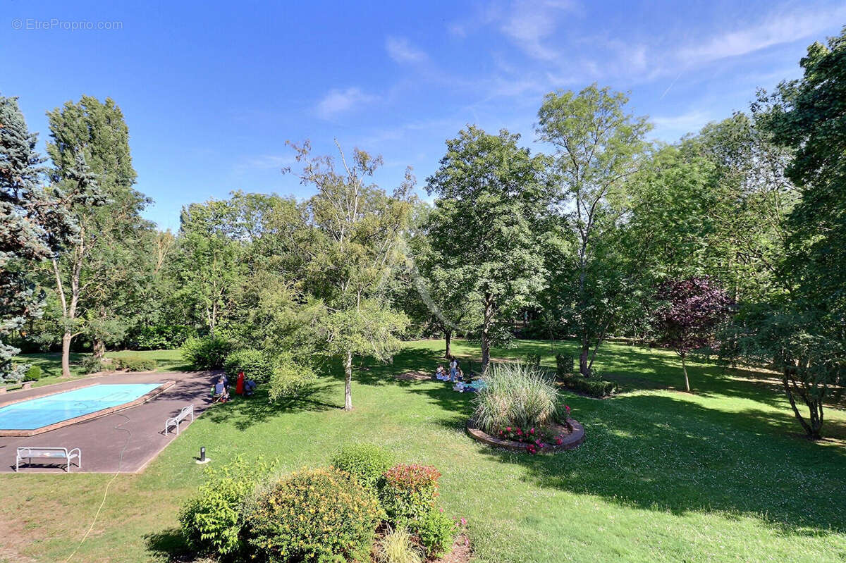 Appartement à MAISONS-LAFFITTE
