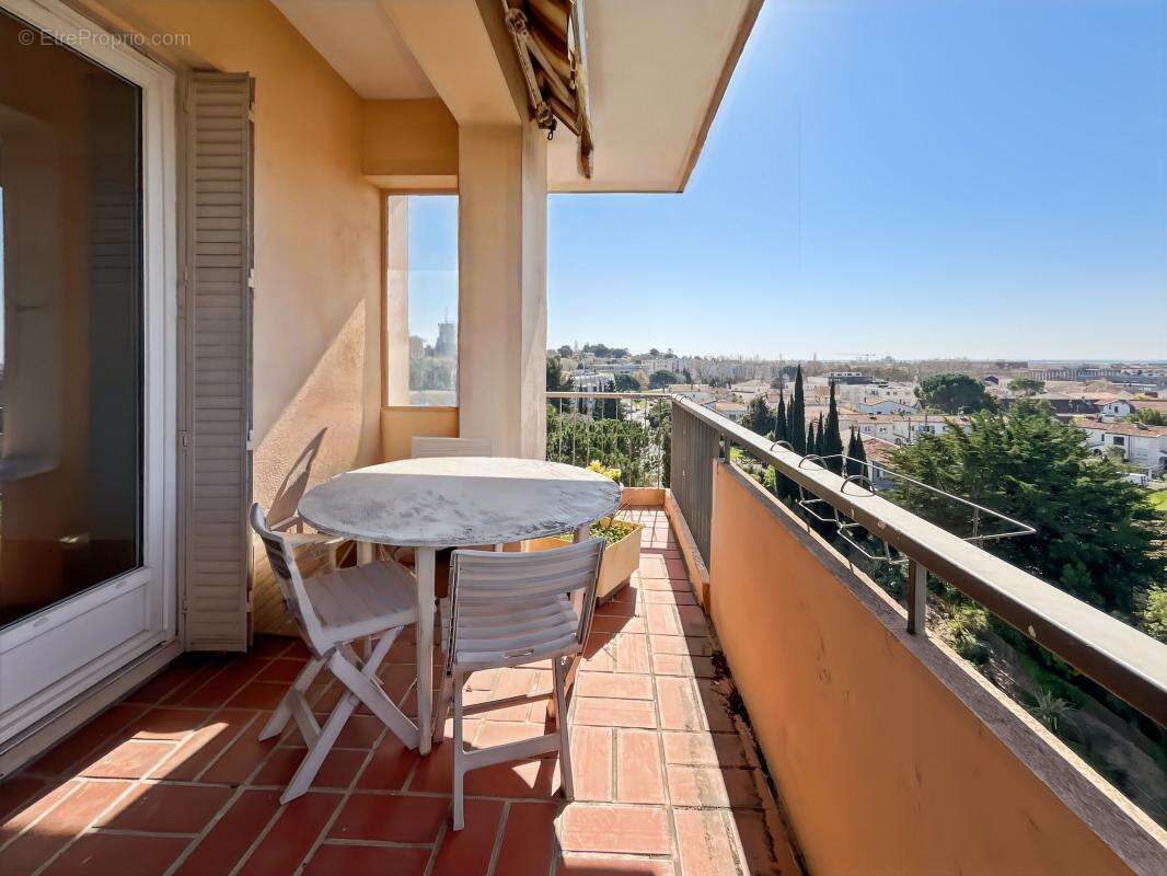 Appartement à BEZIERS