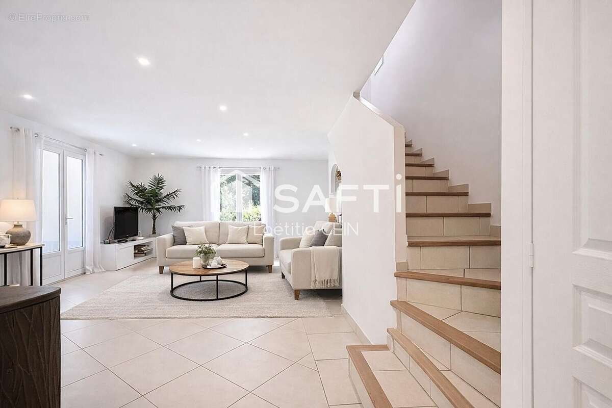 Photo 3 - Maison à BAGNOLS-EN-FORET