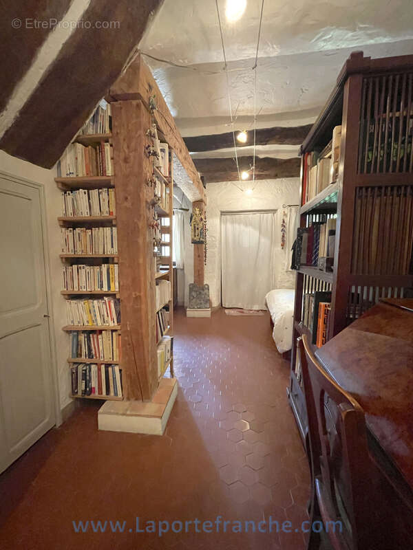 Maison à CAGNES-SUR-MER