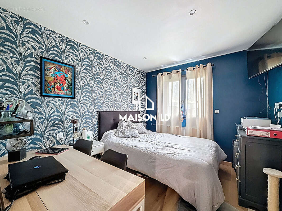 Maison à BRETTEVILLE-SUR-LAIZE