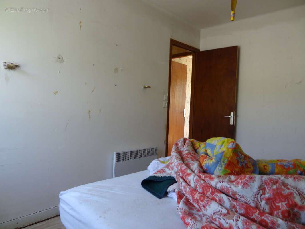 Maison à SAINT-NICOLAS-DU-PELEM