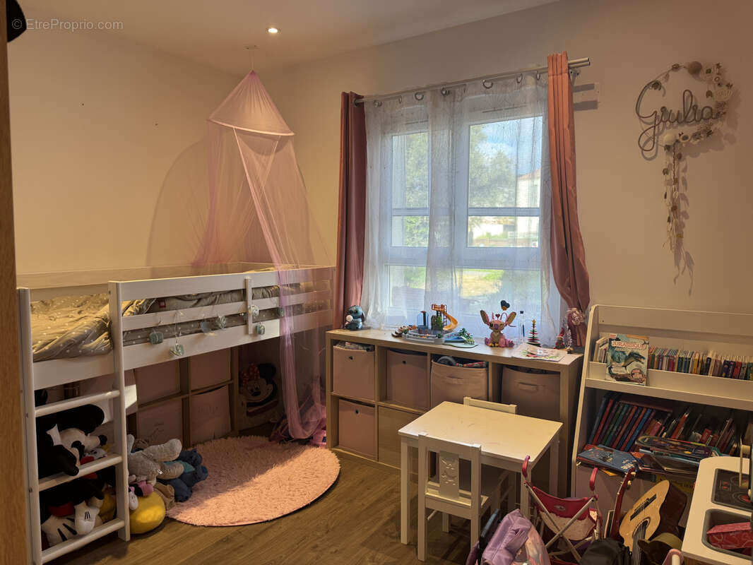 Maison à LE CASTELLET