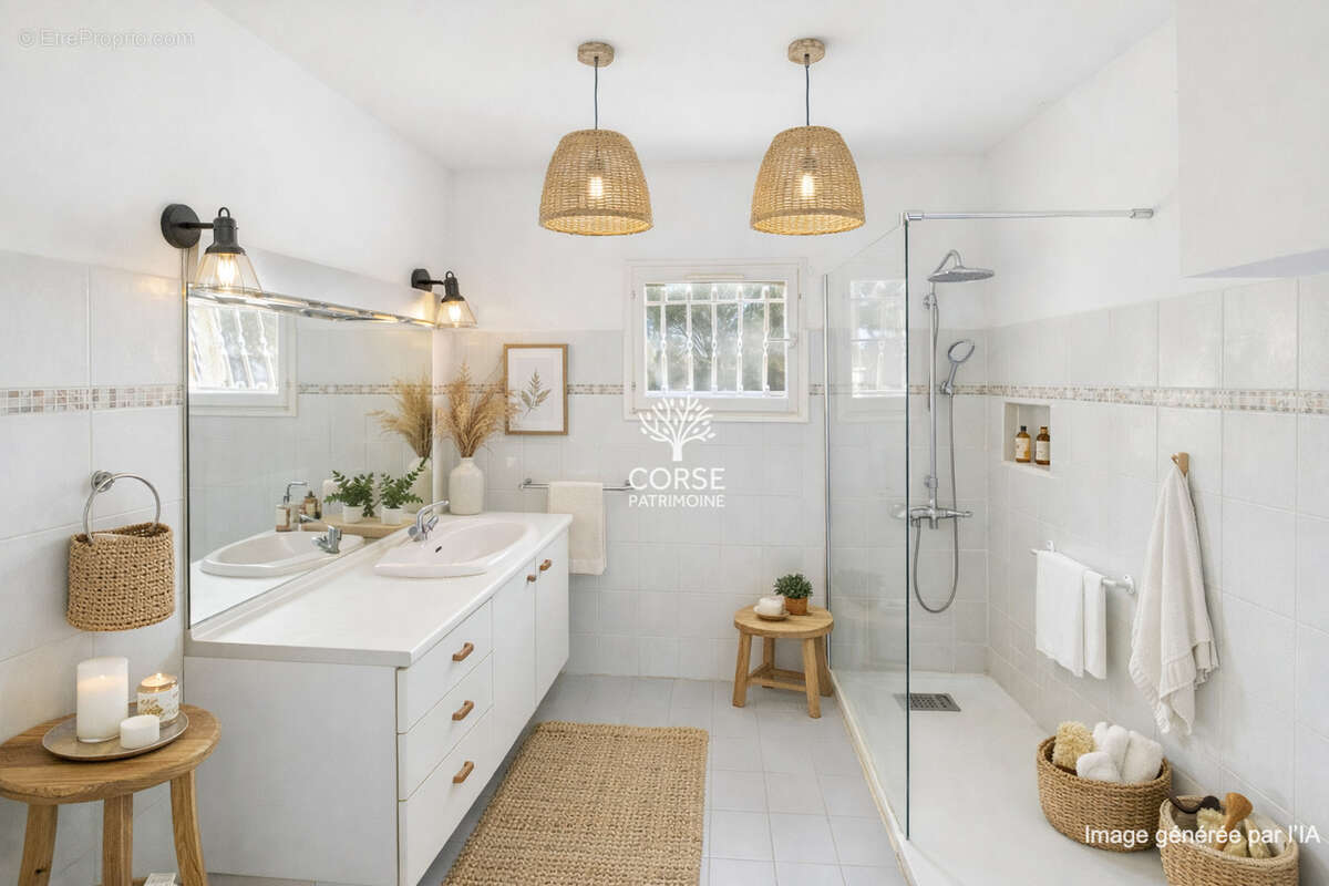 Maison à PORTO-VECCHIO