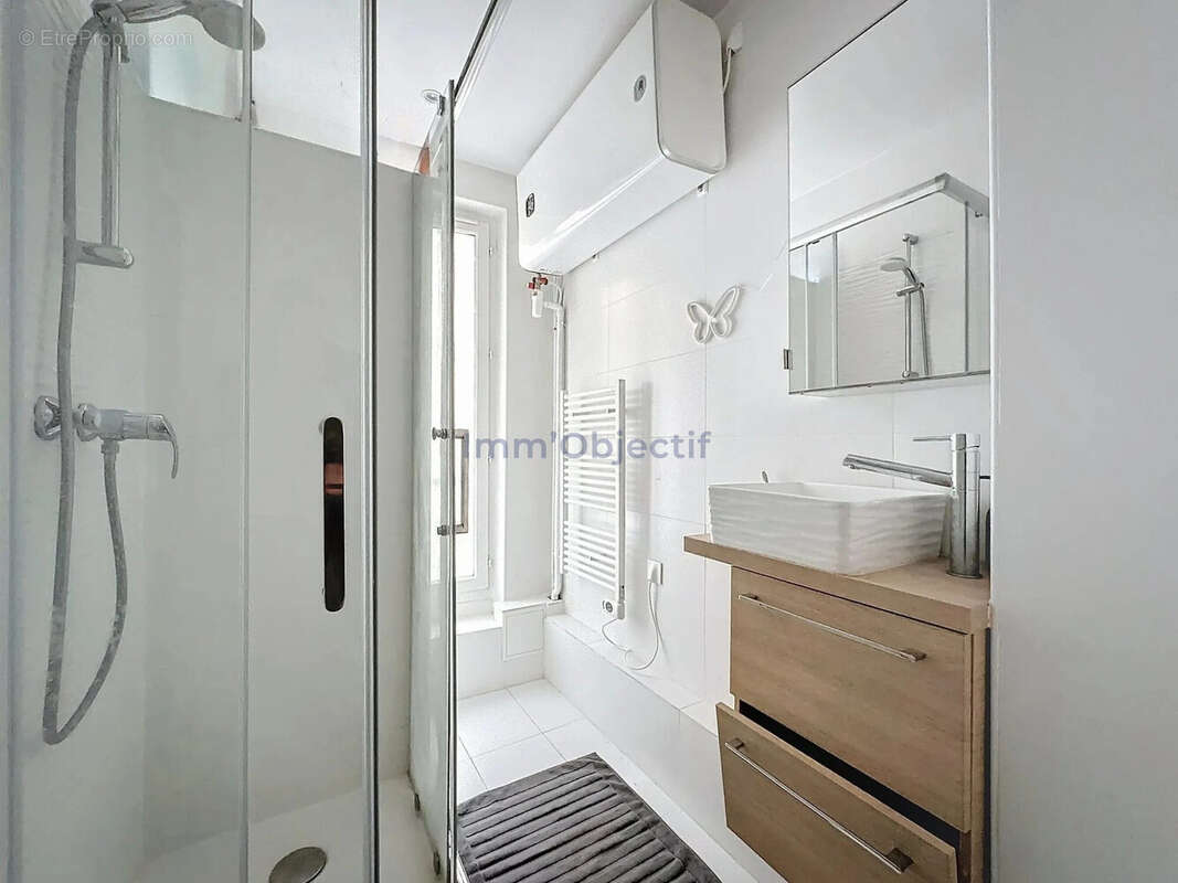 Appartement à PARIS-12E