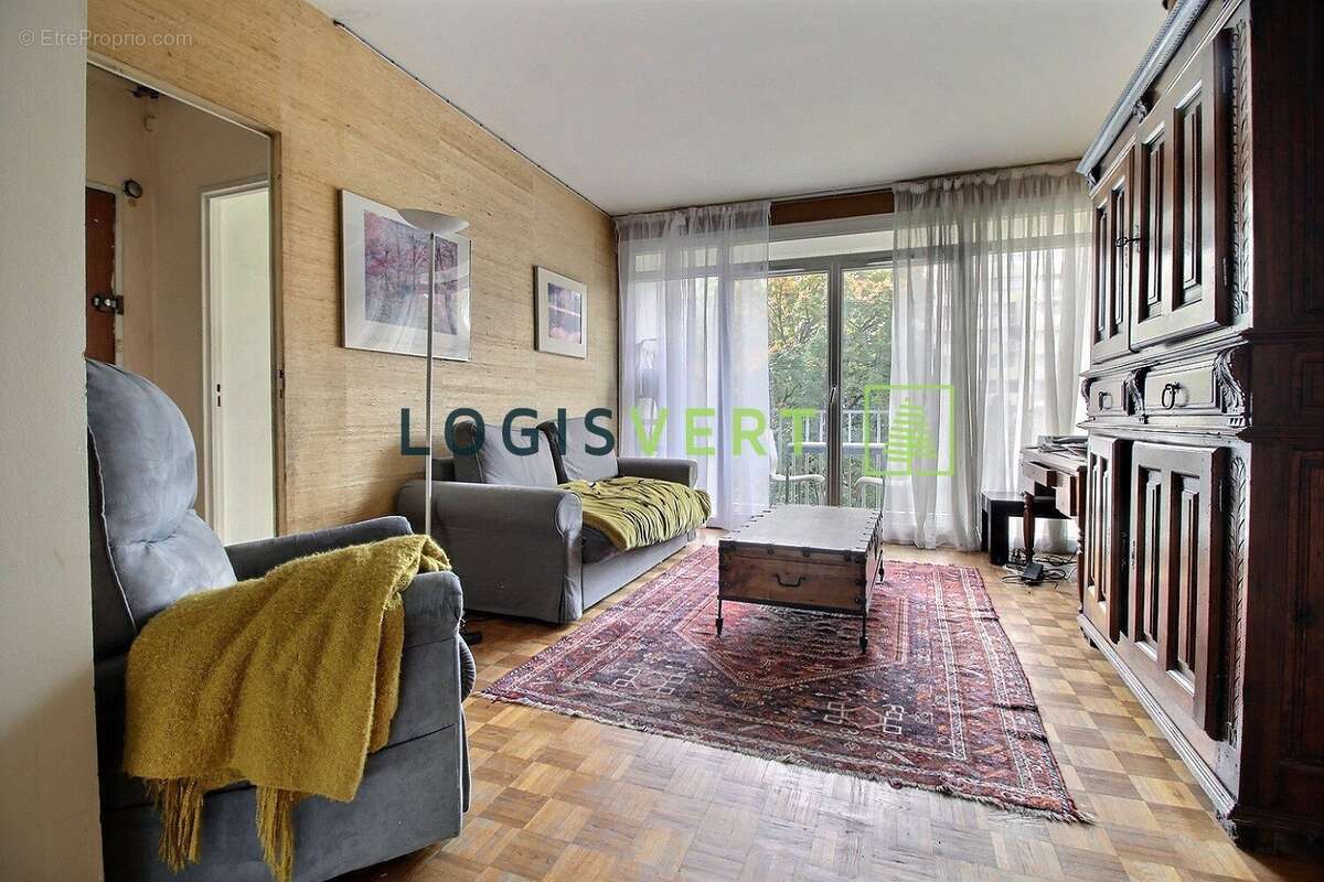 Appartement à BOURG-LA-REINE