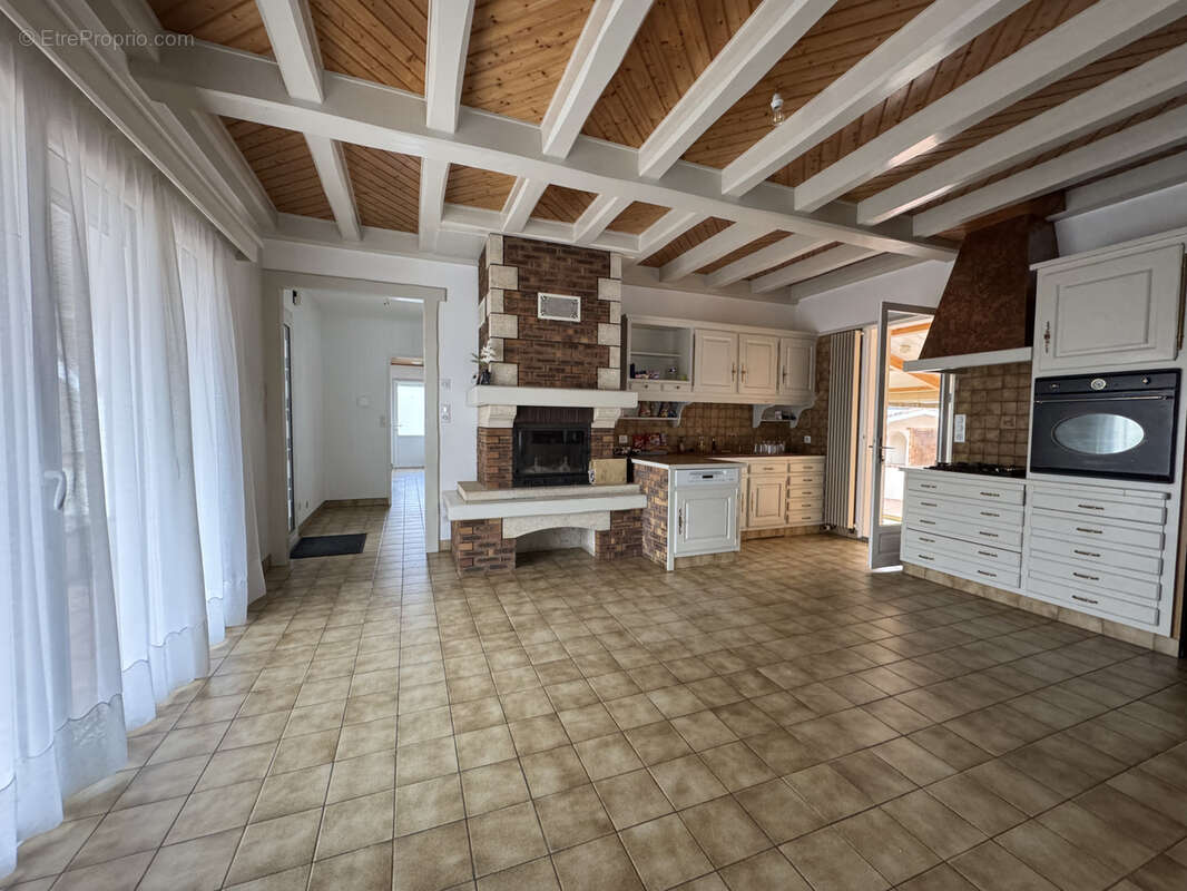 Maison à BASSE-GOULAINE