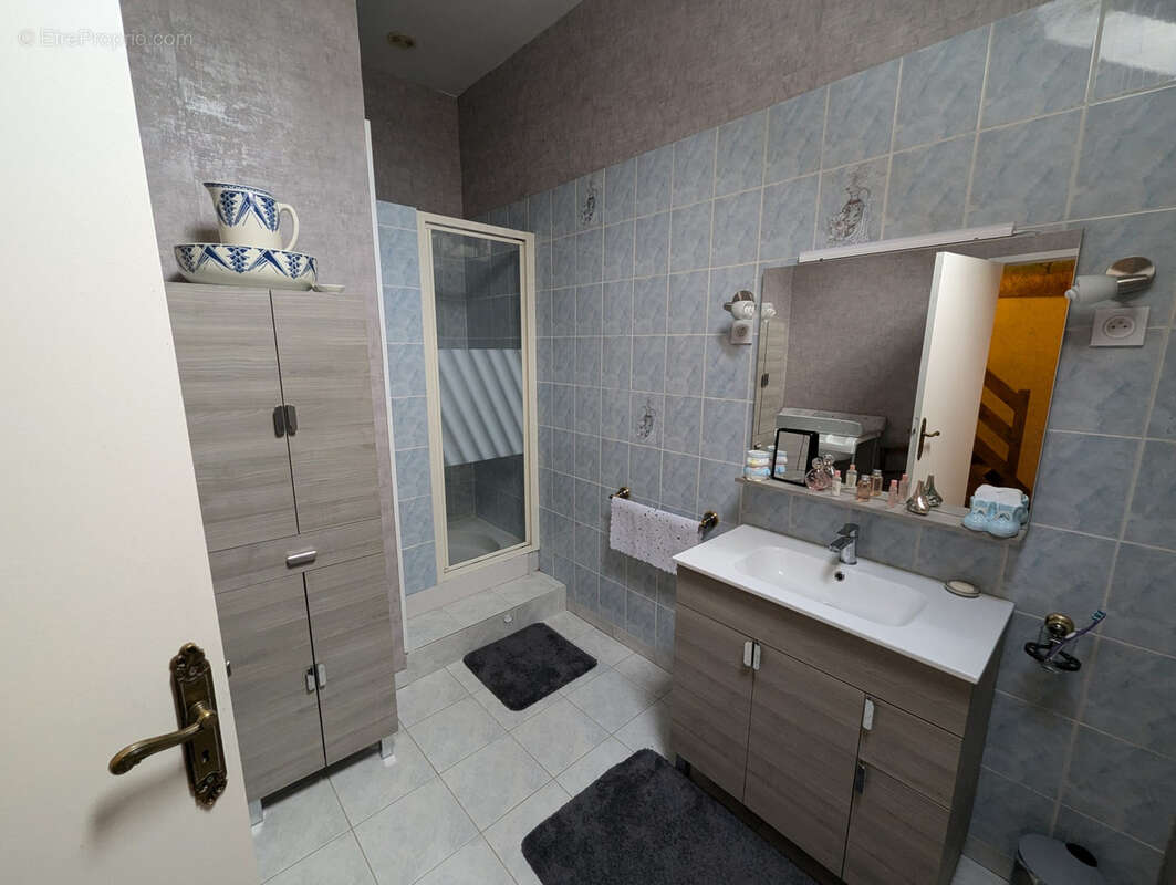 Maison à CHASSIGNOLLES