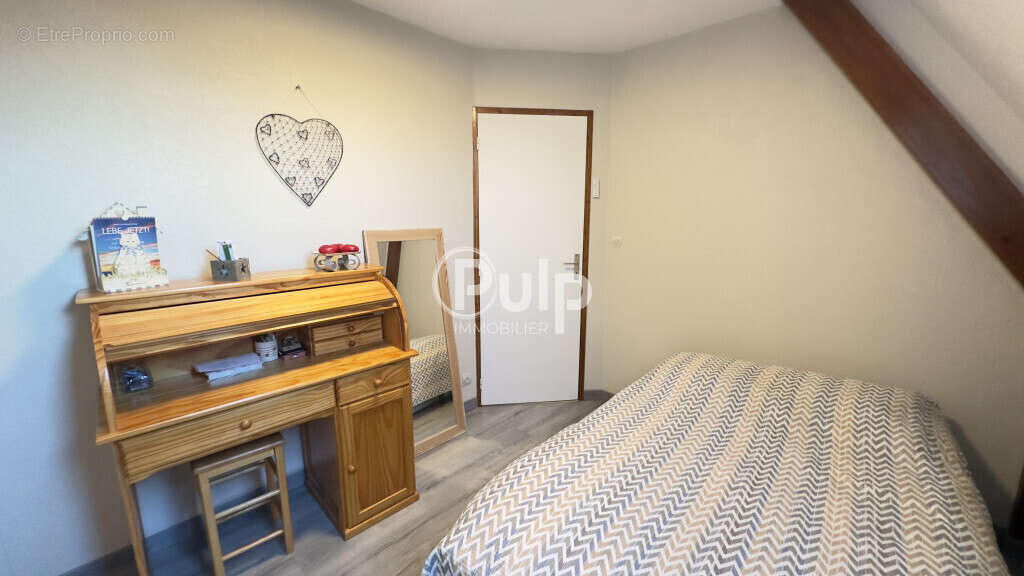 Maison à BRUAY-LA-BUISSIERE