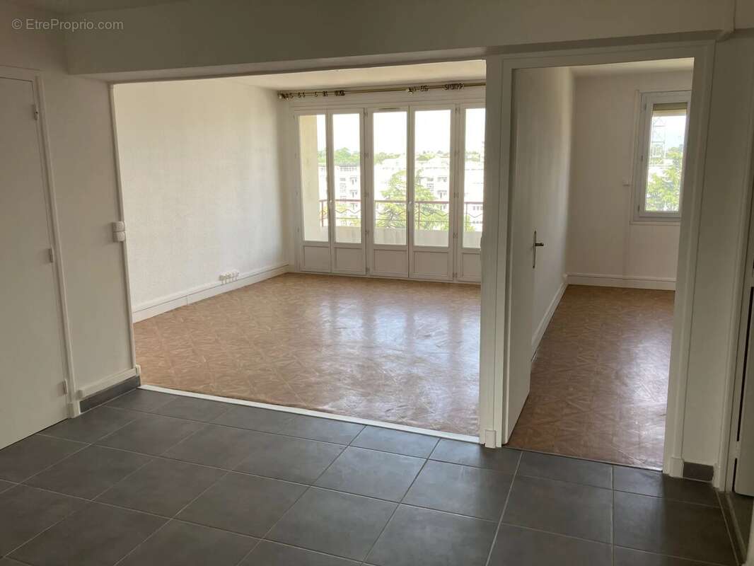 Appartement à VALENCE
