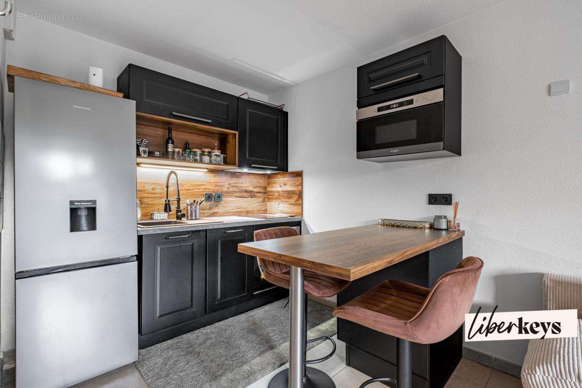 Appartement à ROQUEBRUNE-SUR-ARGENS