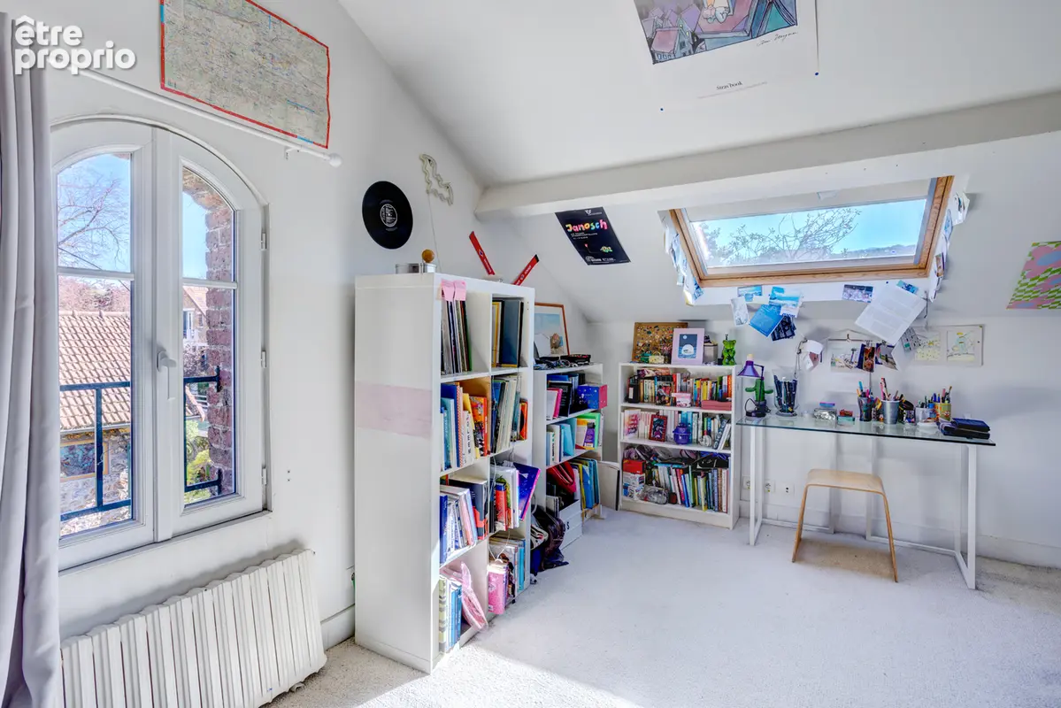 Maison de 9 pièces au charme de l'ancien - photo 12