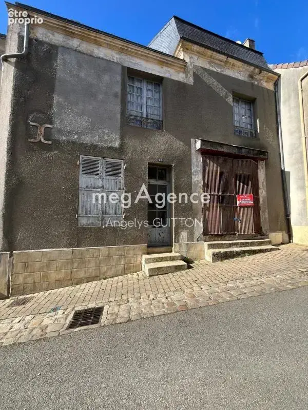 Maison de bourg 180m² à restaurer avec jardin, axe Le Mans/Alençon - photo 2