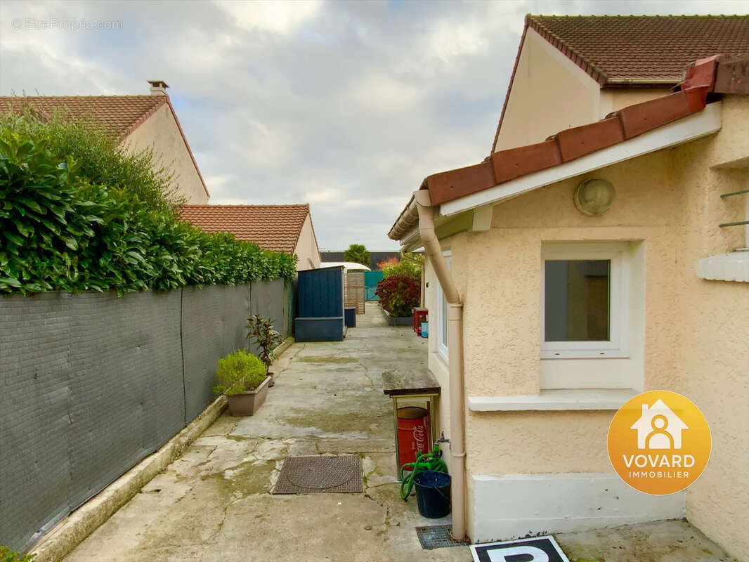 Maison à SAINT-BRICE-SOUS-FORET