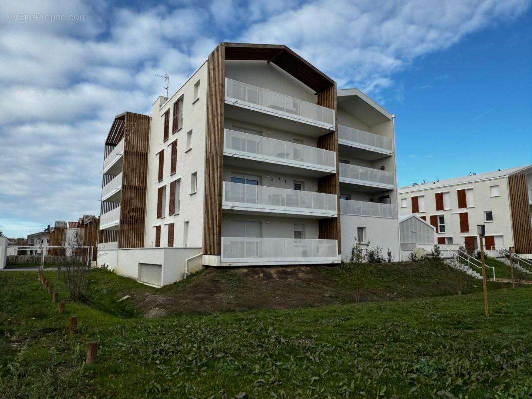 Appartement à VILLENEUVE-TOLOSANE