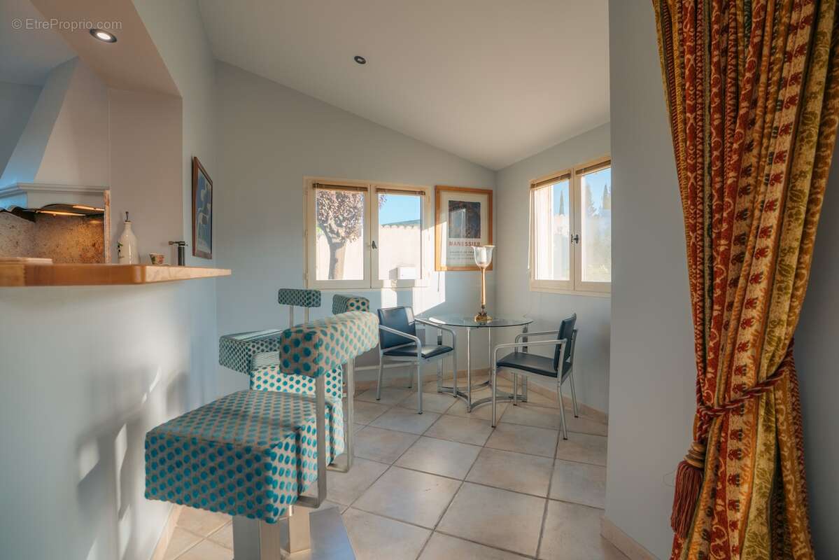 Maison à CAUNES-MINERVOIS