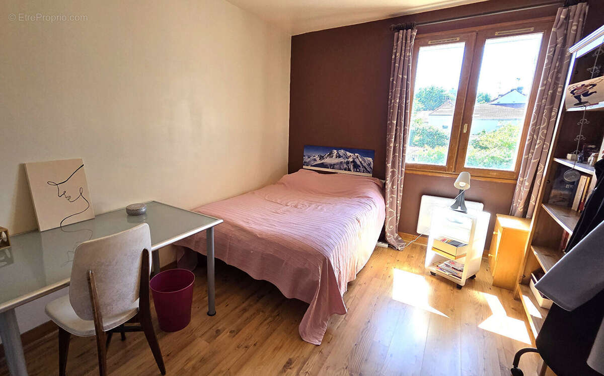 Maison à HOUILLES